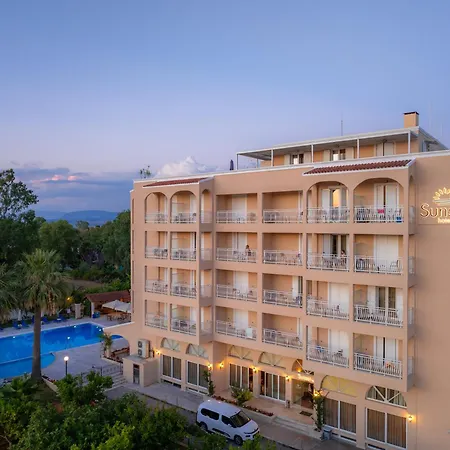 Sunset Hotell 3*