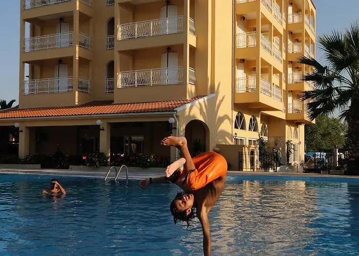 Sunset Hotel Potamos (Corfu)