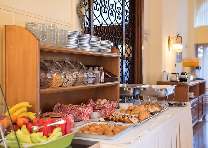 Ξενοδοχείο Sunset 3*